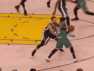 韩足晚报（2025.11.10）洪明甫如何化解最大危机（韩足晚报 2025.11.10：洪明甫的破局之道）