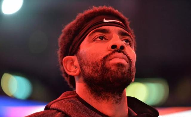 报价超十亿英镑，英媒：派拉蒙获得四年在英国的欧冠转播权（英媒称派拉蒙斥资逾10亿英镑拿下英国欧冠四年转播权）