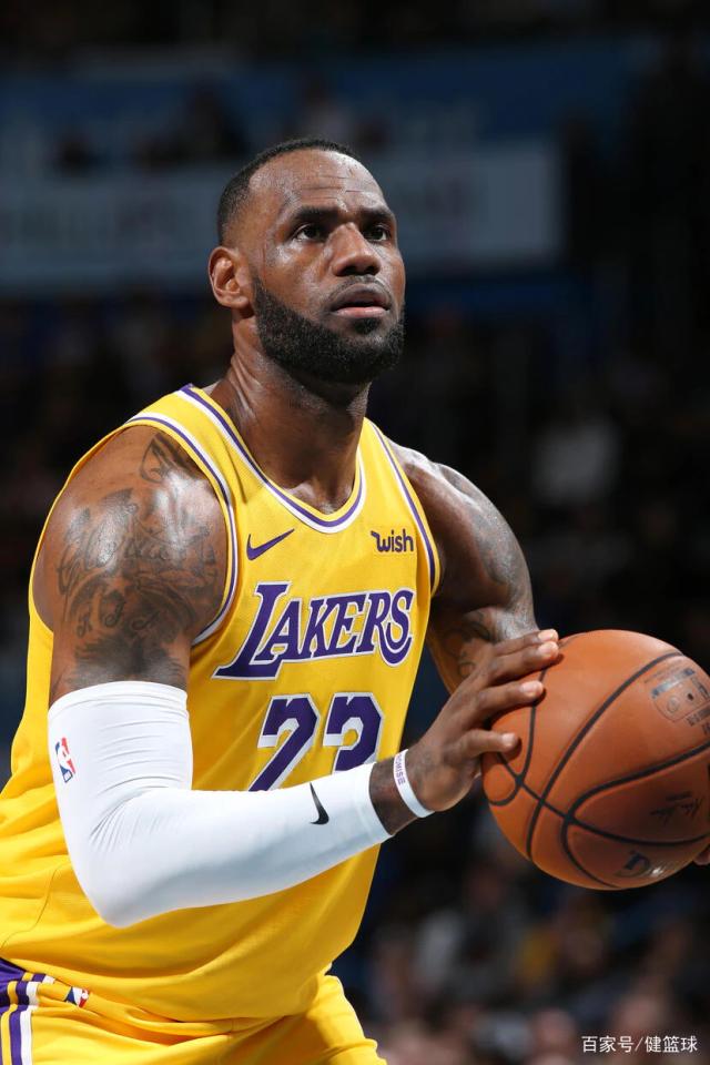 马竞vs莱万特：小蜘蛛领衔，瑟洛特、巴埃纳、朱利亚诺首发（马竞对阵莱万特：小蜘蛛领衔出战，瑟洛特、巴埃纳、朱利亚诺携手首发）